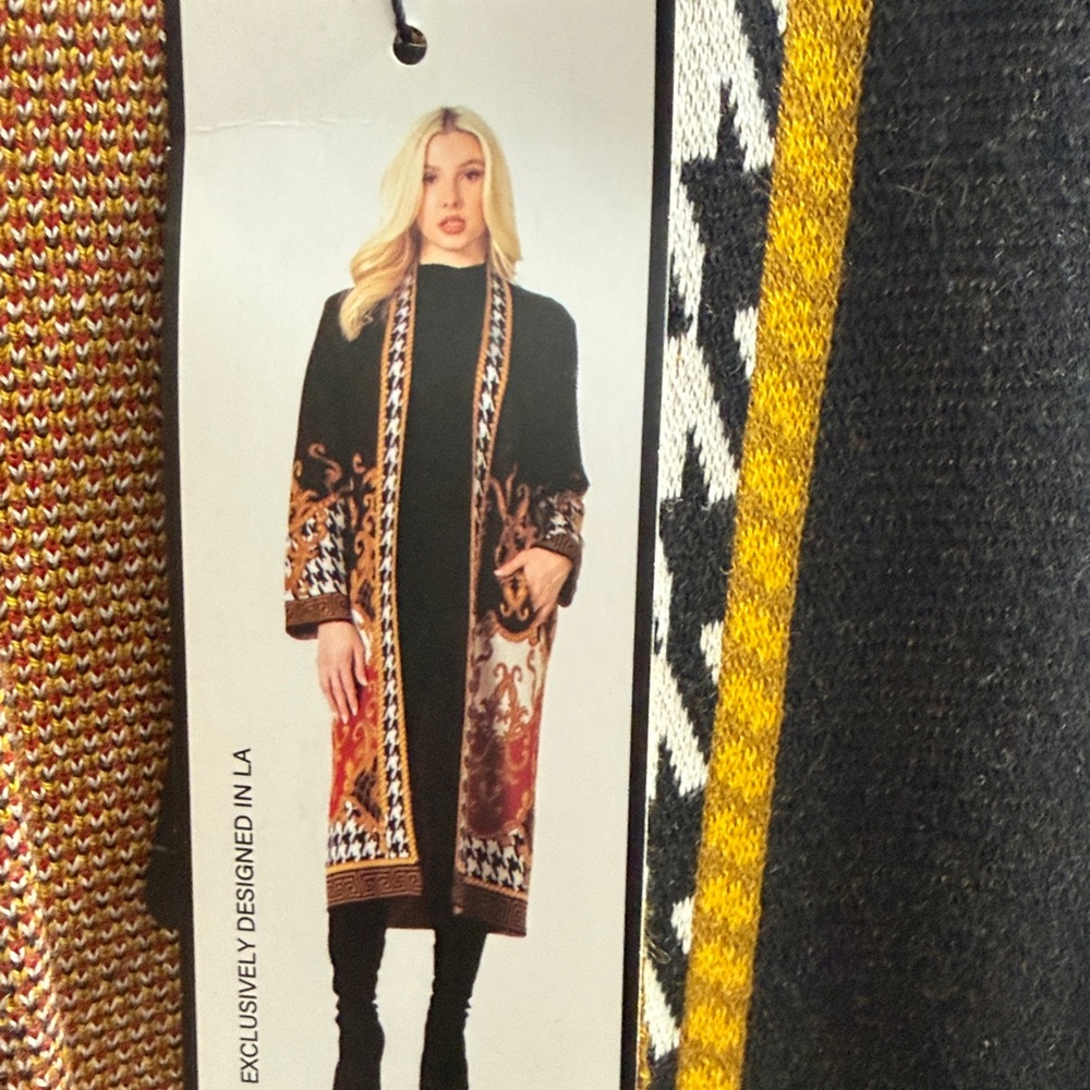 Max Studio Black and Gold Long Sweater